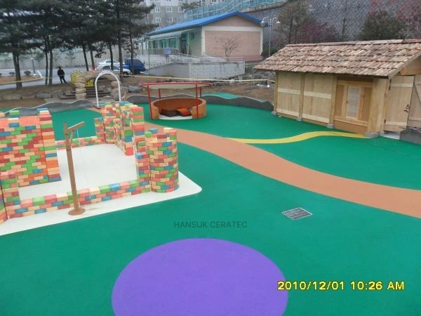 강원유아교육진흥원탄성(EPDM)포장 스톤카펫 Color Stone (멘트·규사·세라믹) 포장 시공 사진 2/2