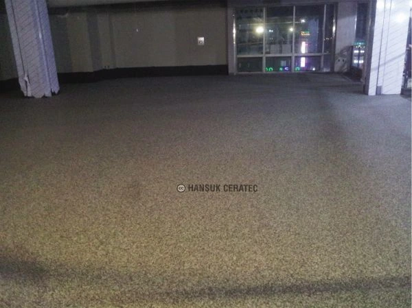 부천 휘트니스센터 탄성포장 스톤카펫 Color Stone (멘트·규사·세라믹) 포장 시공 사진 3/3