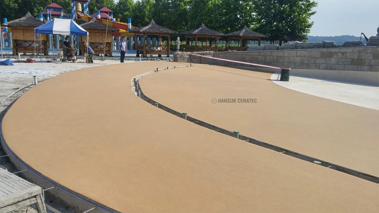 아산 도고 파라다이스 리조트 스톤카펫 Color Stone (멘트·규사·세라믹) 포장 시공 사진 2/4