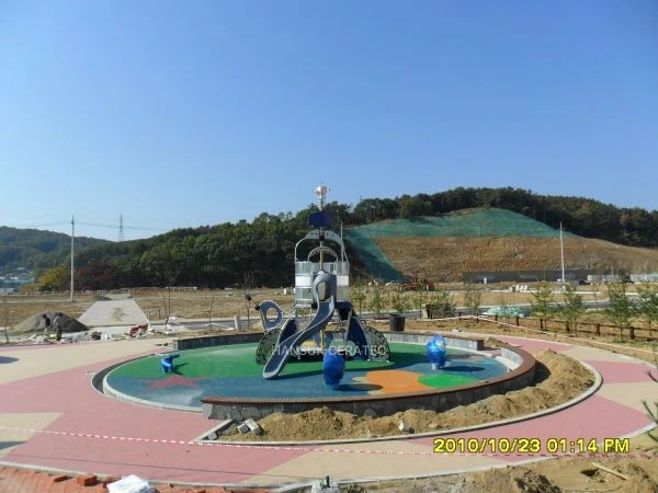 파주LCD단지내근린공원칼라스톤(콩자갈)포장 스톤카펫 Natural Stone (콩자갈수지) 포장 시공 사진 2/3