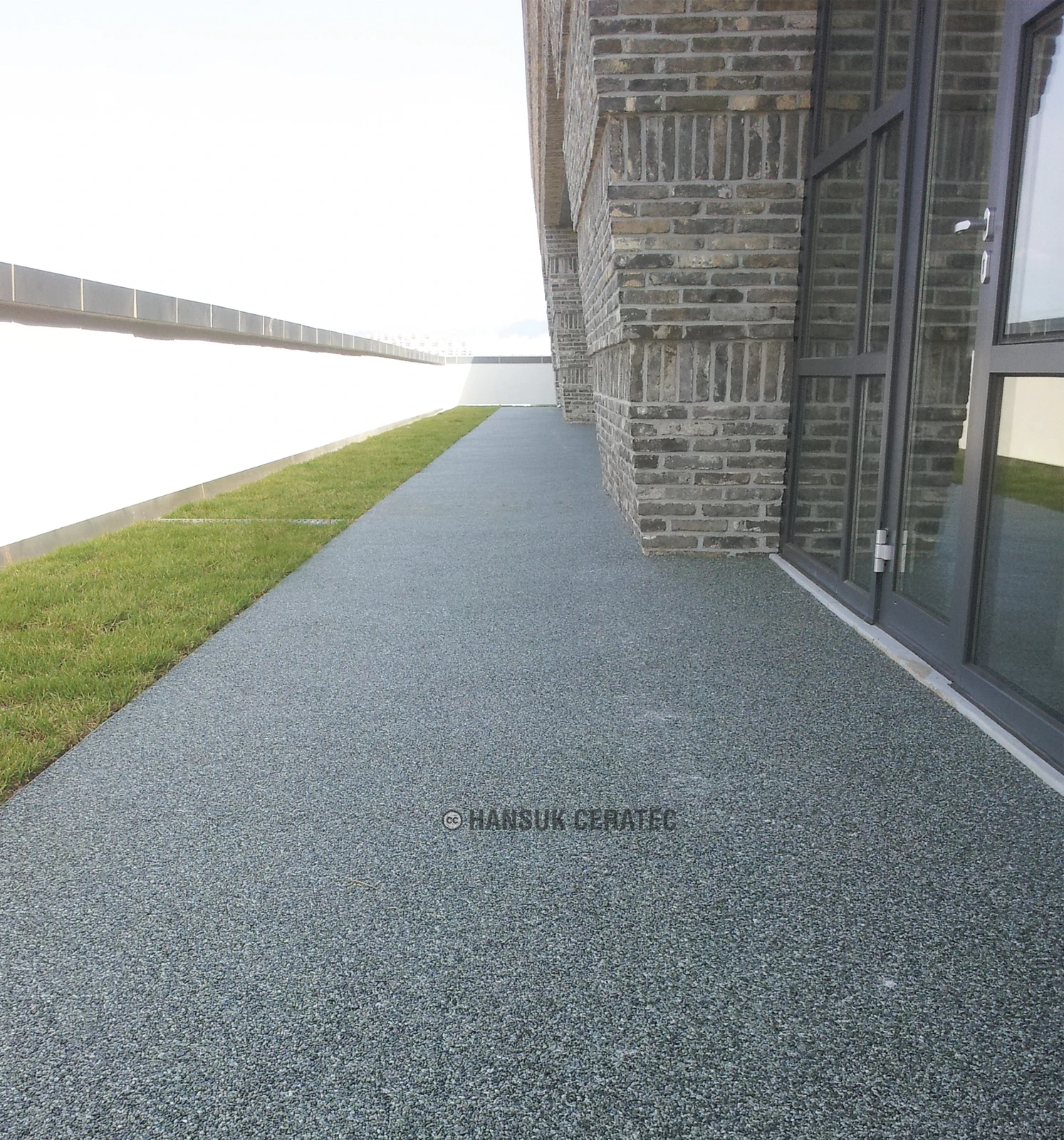충주 중원 역사 박물관 스톤카펫 Natural Stone (콩자갈수지) 포장 시공 사진 2/3