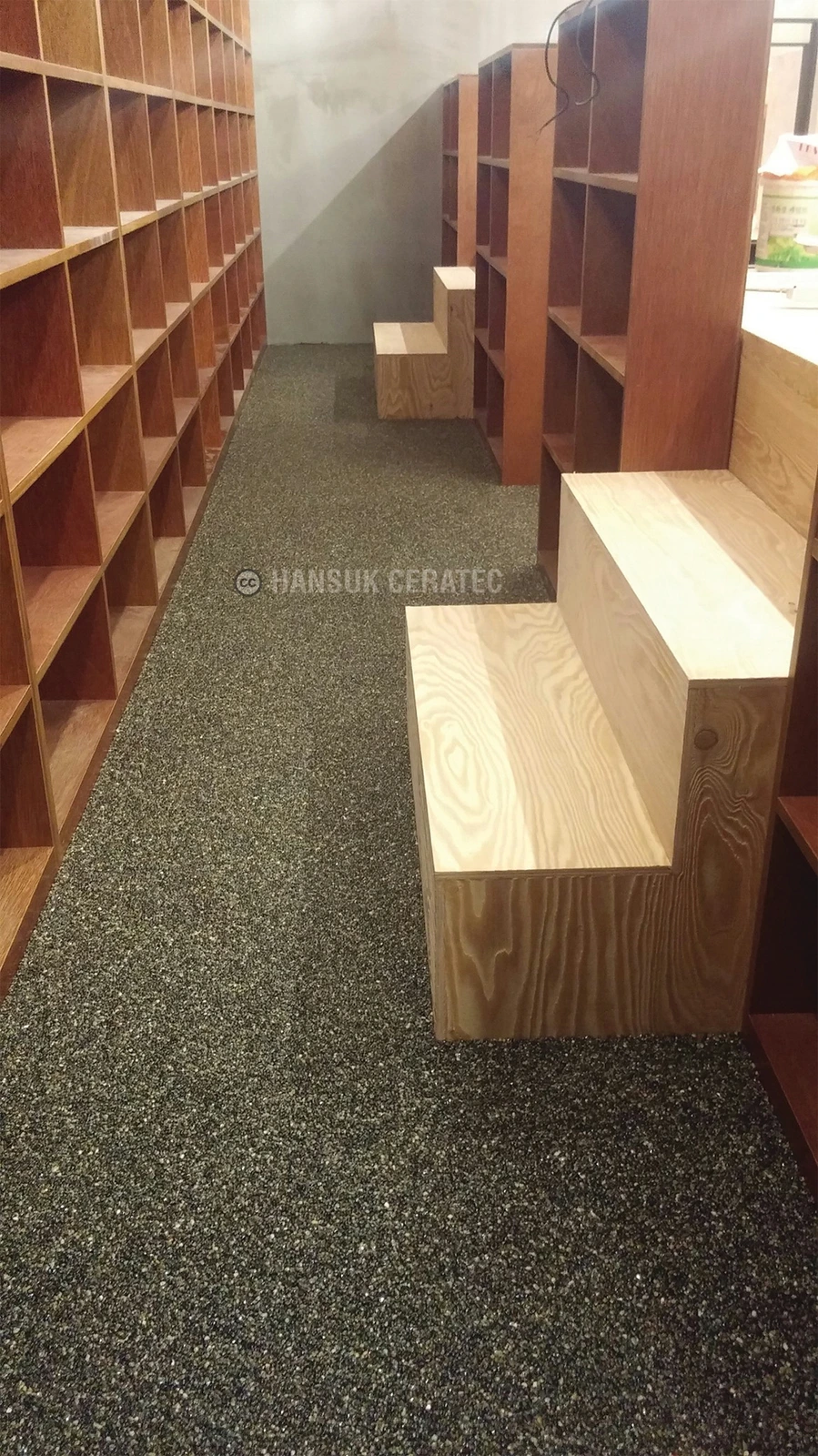 놀숲 북카페 연신내점 스톤카펫 Natural Stone (콩자갈수지) 포장 시공 사진 2/2