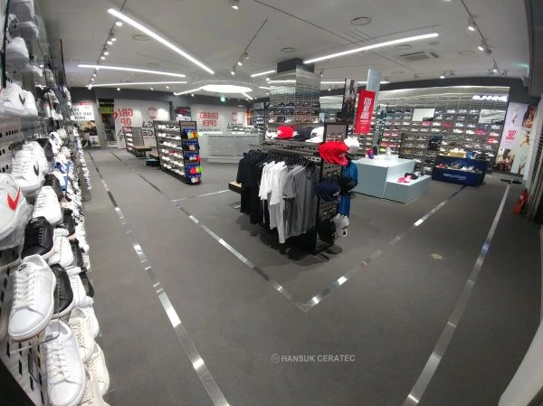 ABC마트 건국대점 스톤카펫 Natural Stone (콩자갈수지) 포장 시공 사진 3/6