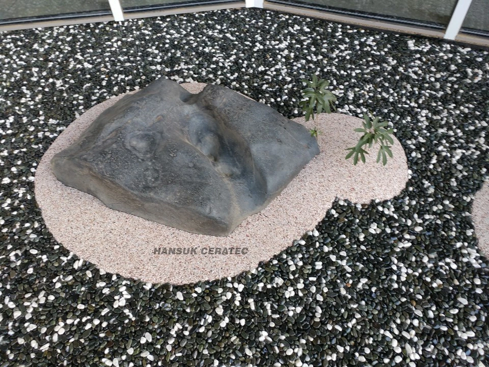 울산중구청소년문화의집 스톤카펫 Natural Stone (콩자갈수지) 포장 시공 사진 2/2