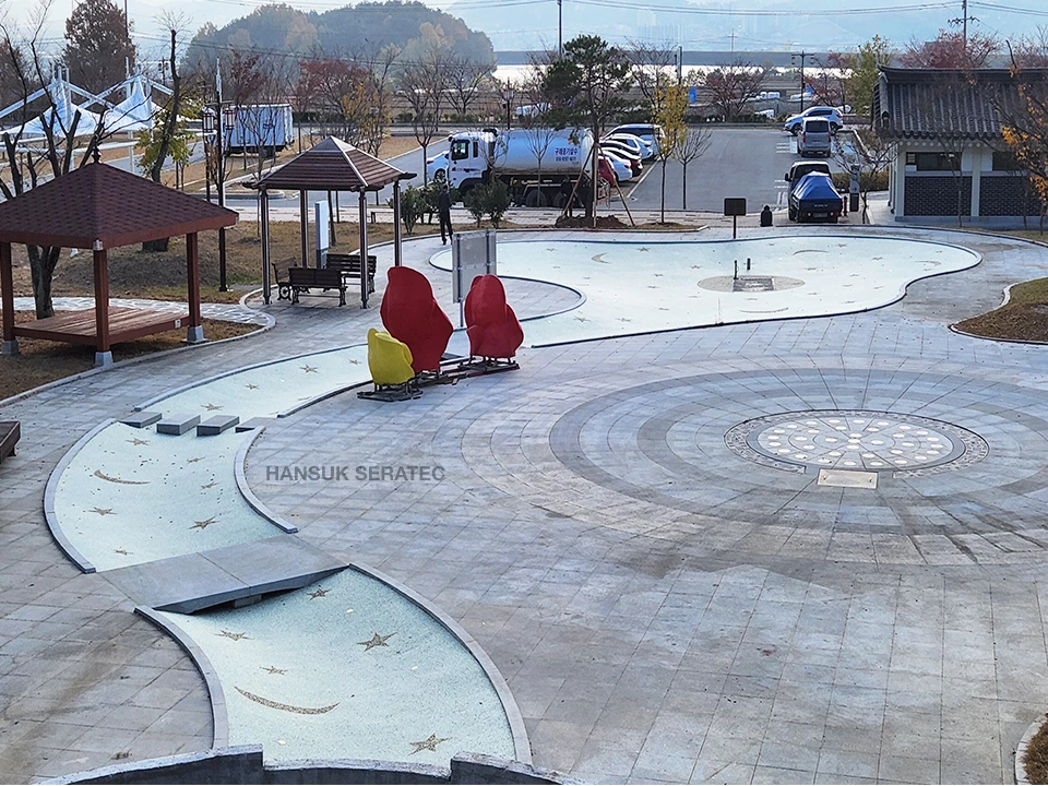구례 지리산 역사문화관 스톤카펫 Natural Stone (콩자갈수지) 포장 시공 사진 4/6