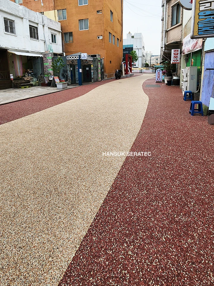 인천 송림동 현대시장 스톤카펫 Natural Stone (콩자갈수지) 포장 시공 사진 4/4