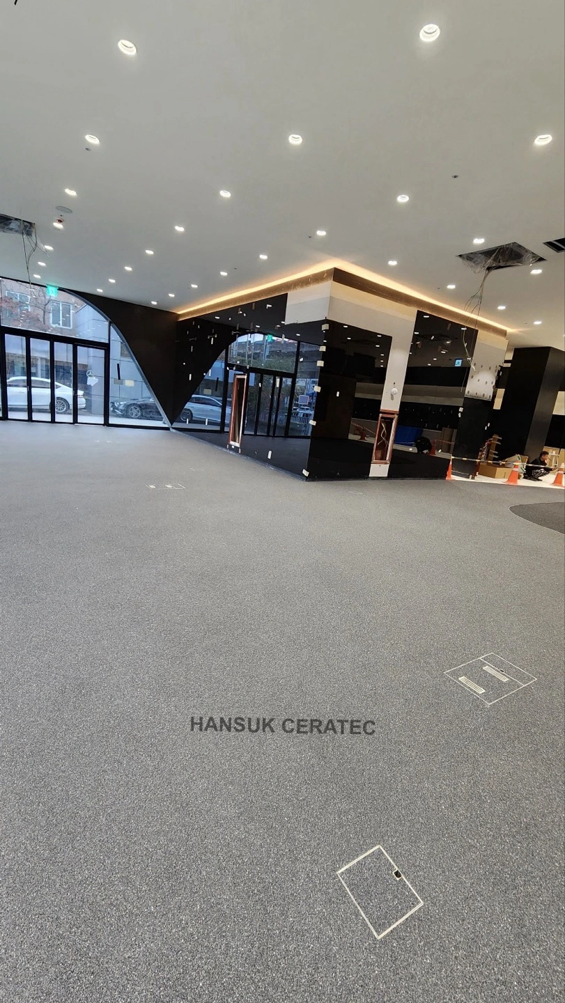 부산 감전동 한성 벤츠전시장 스톤카펫 Natural Stone (콩자갈수지) 포장 시공 사진 3/5