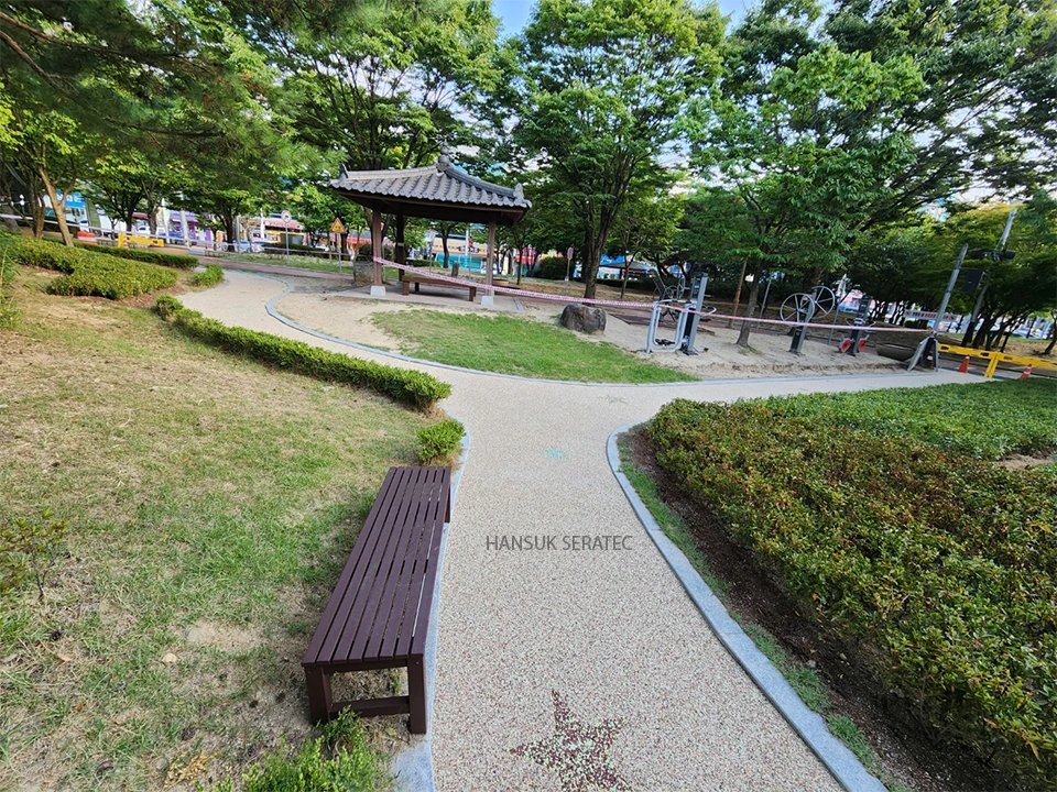 구미 봉곡테마공원 스톤카펫 Natural Stone (콩자갈수지) 포장 시공 사진 22/23